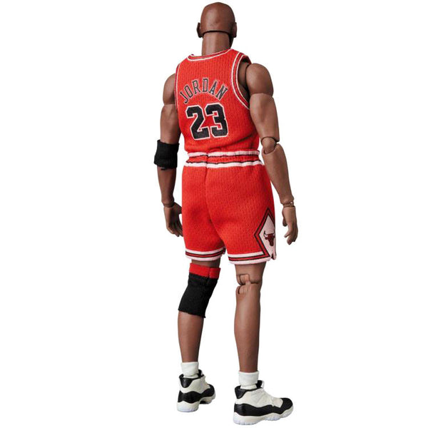 Michael Jordan MAFEX No.100 Figure