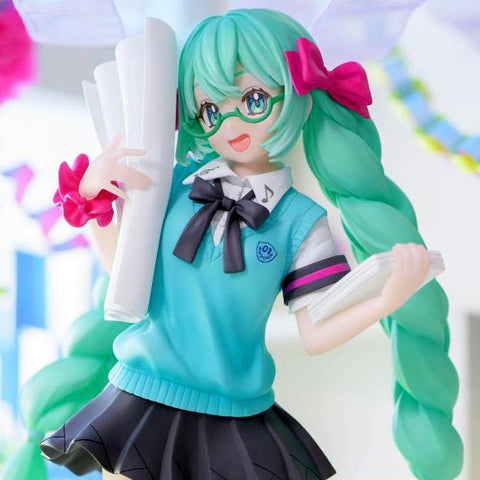 Vocaloid Luminasta Hatsune Miku (16th Anniversary Booota Ver.) Figure