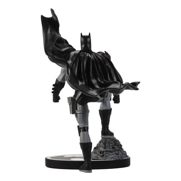 Batman Black & White Batman (Mitch Gerads) 1/10 Scale Limited Edition Statue