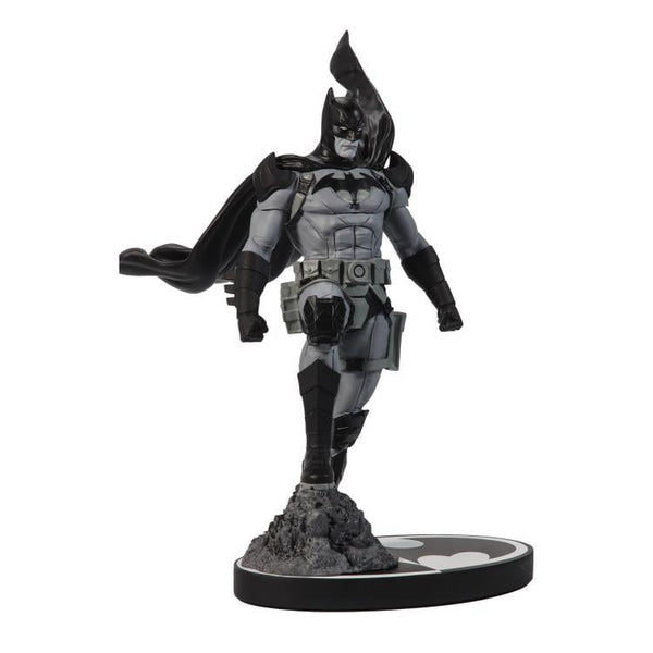 Batman Black & White Batman (Mitch Gerads) 1/10 Scale Limited Edition Statue
