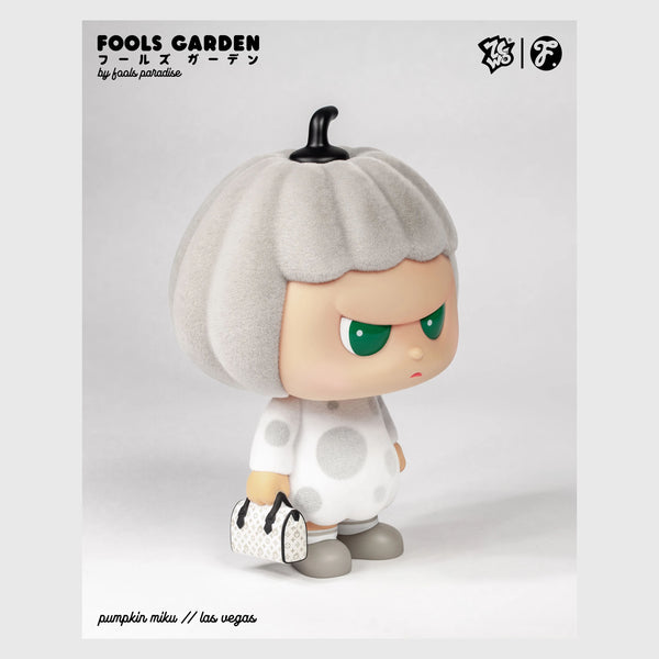 Pumpkin Miku // Las Vegas