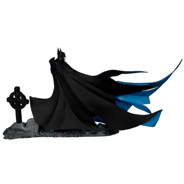 Batman: Year Two DC Multiverse Gold Label Batman BBTS Exclusive Limited Black & White Accent Edition