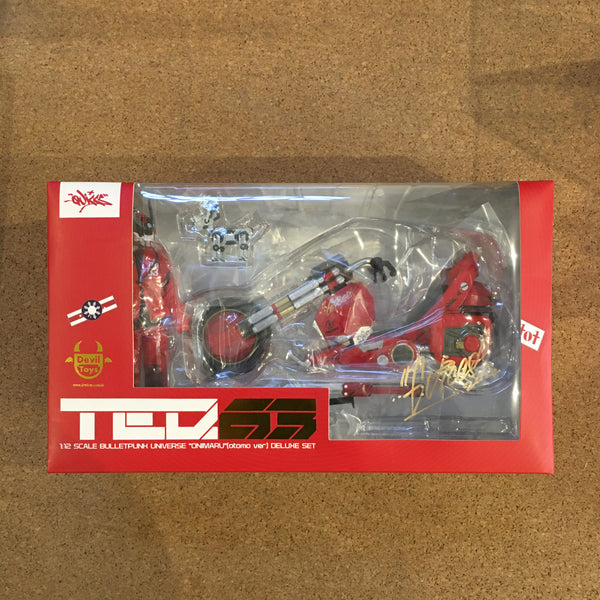 TEQ63 OTOMO 1/12 DELUXE FIGURE SET MIDDLE EAST SHARED EXCLUSIVE (DEVIL TOYS X QUICCS): Signed by QUICCS