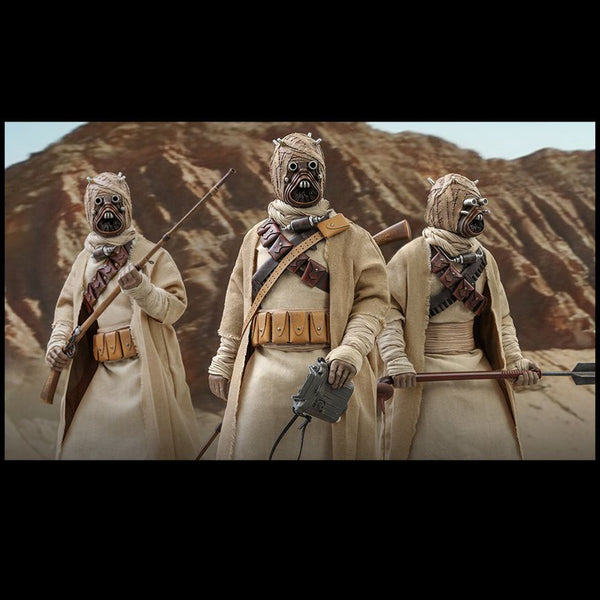 Hot Toys : The Mandalorian™ - Tusken Raider™ 1/6th scale Collectible Figure ( Open Item )