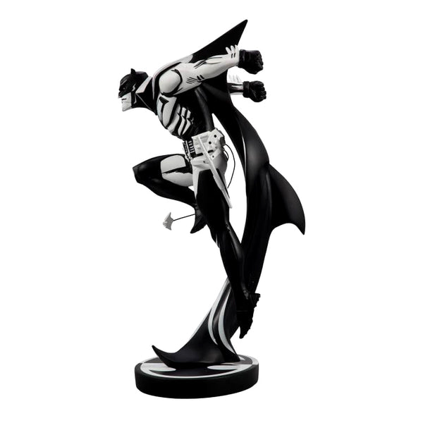 Batman: White Knight Batman Black & White Batman (Sean Murphy Sketch Edition) 1/10 Scale Limited Edition Statue