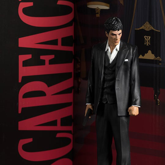 Scarface Movie Maniacs Tony Montana 6" Figure