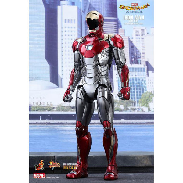 Spider-Man: Homecoming MMS427 D19 Iron Man (Mark XLVII) 1/6th Scale Collectible Diecast Figure ( opened item )