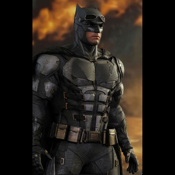 Batman (Tactical Batsuit Version) MMS432 (Regular Edition)