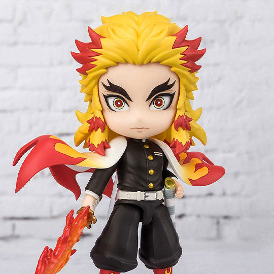 Kimetsu no Yaiba Figuarts mini Kyojuro Rengoku (Flame Breathing Ver.)