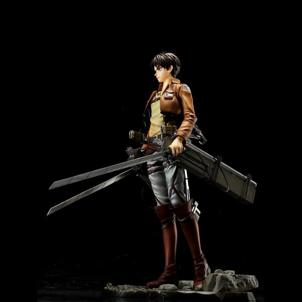 Attack on Titan Eren 1/7 Scale Figure