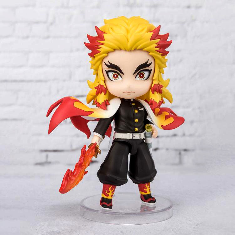 Kimetsu no Yaiba Figuarts mini Kyojuro Rengoku (Flame Breathing Ver.)