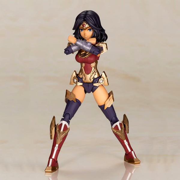 Wonder Woman (Humikane Shimada Ver.) Model Kit