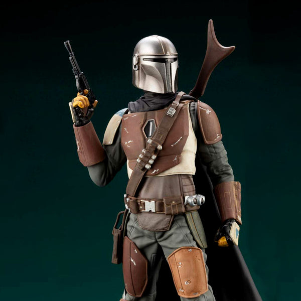 The Mandalorian ARTFX+ Statue