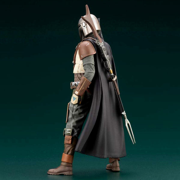 The Mandalorian ARTFX+ Statue