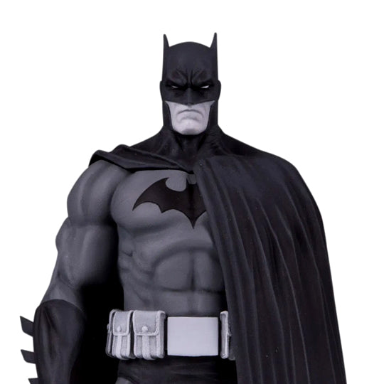 Batman: Black and White - Limited Edition Statue (Jim Lee)