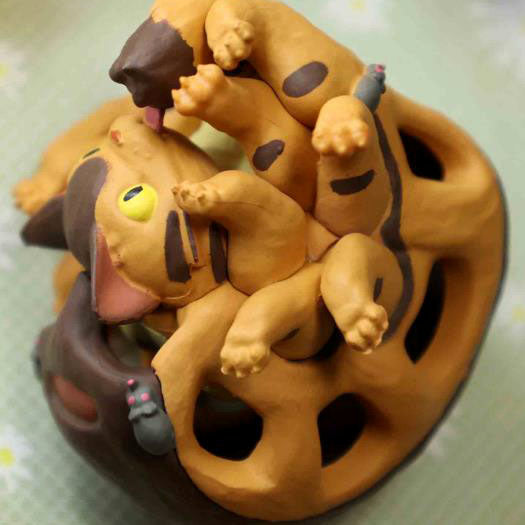 My Neighbor Totoro So Many Poses! Catbus Box blind boxes