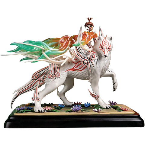 Okami Shiranui Statue