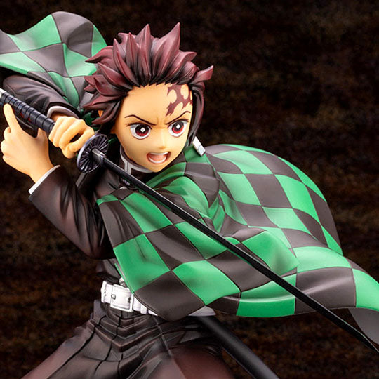 Demon Slayer: Kimetsu no Yaiba ArtFX J Tanjiro Kamado Statue