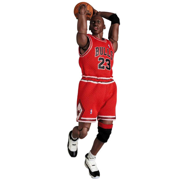 Michael Jordan MAFEX No.100 Figure