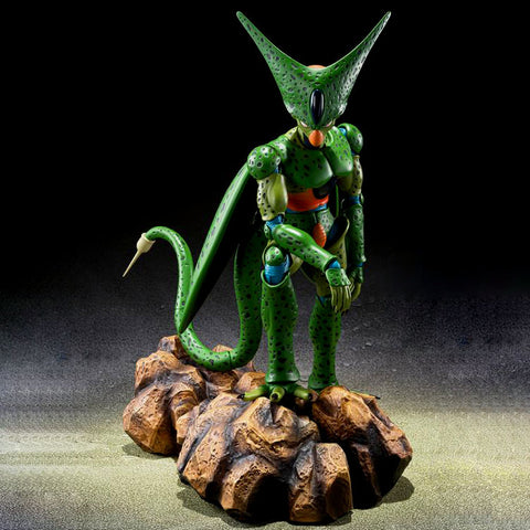 Dragon Ball Z S.H.Figuarts Cell (First Form)