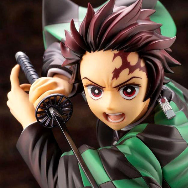 Demon Slayer: Kimetsu no Yaiba ArtFX J Tanjiro Kamado Statue