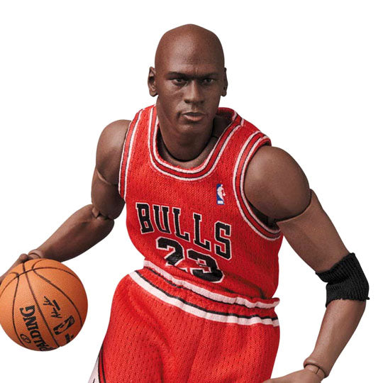 Michael Jordan MAFEX No.100 Figure