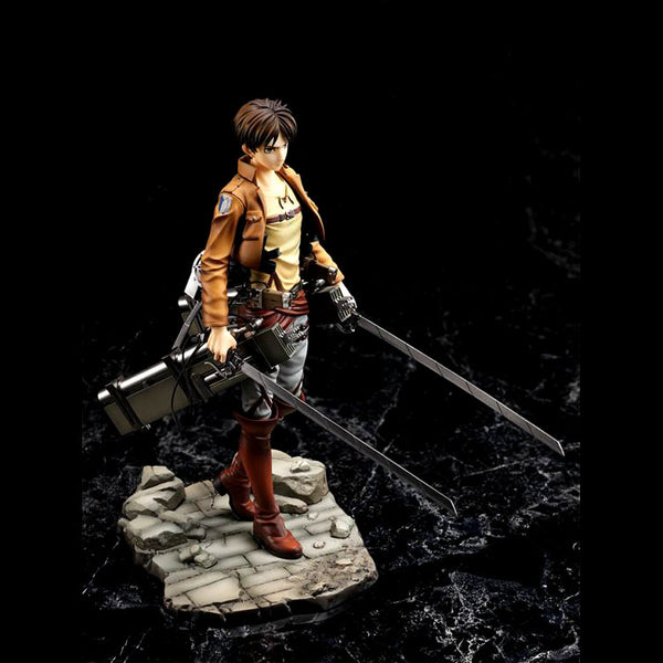 Attack on Titan Eren 1/7 Scale Figure