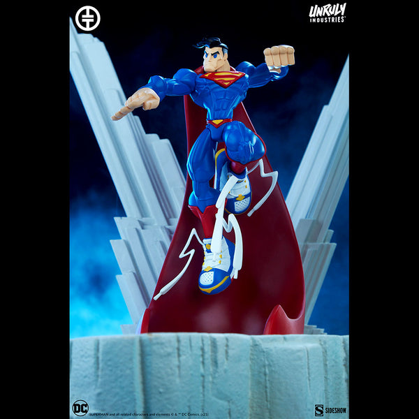 Sneakers Superman Limited Edition Figure