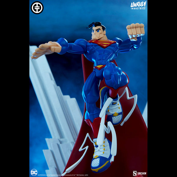 Sneakers Superman Limited Edition Figure